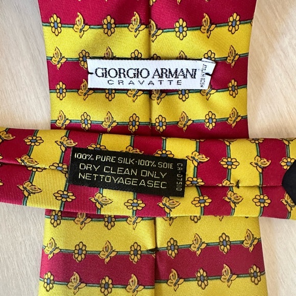 Giorgio Armani Cravatte Vintage Men’s Tie - Picture 3 of 5